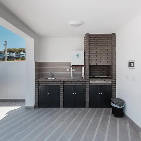 Eden Villa, With Jacuzzi And Ocean View