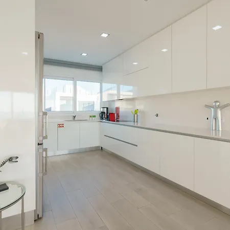 Eden Villa, With Jacuzzi And Ocean View Villa *