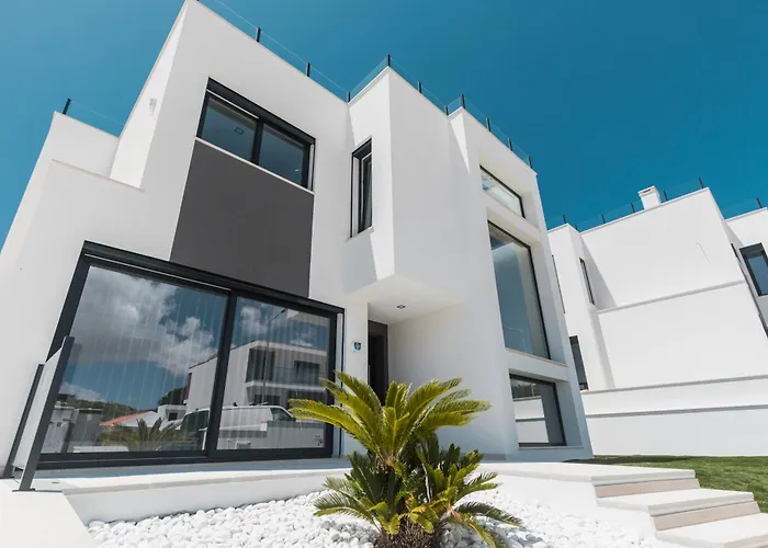 Villa Eden Villa, With Jacuzzi And Ocean View