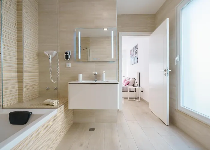 Eden Villa, With Jacuzzi And Ocean View Villa *