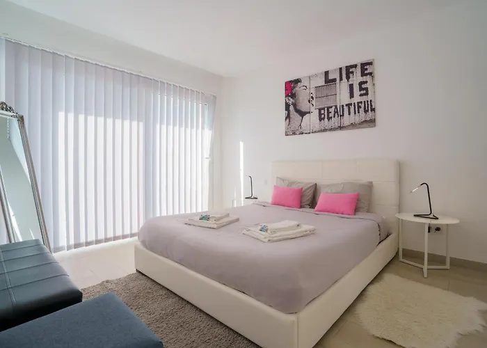 Eden Villa, With Jacuzzi And Ocean View *