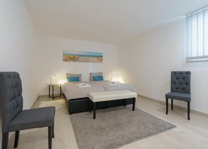 Villa Eden Villa, With Jacuzzi And Ocean View