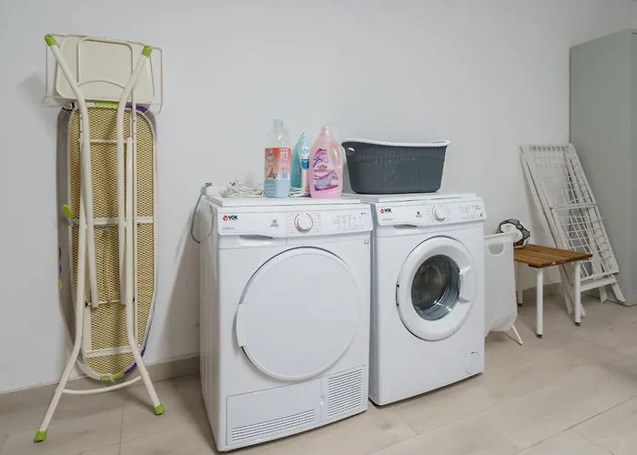 Villa Eden Villa, With Jacuzzi And Ocean View *