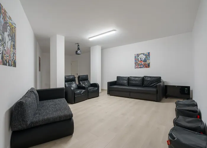 Eden Villa, With Jacuzzi And Ocean View